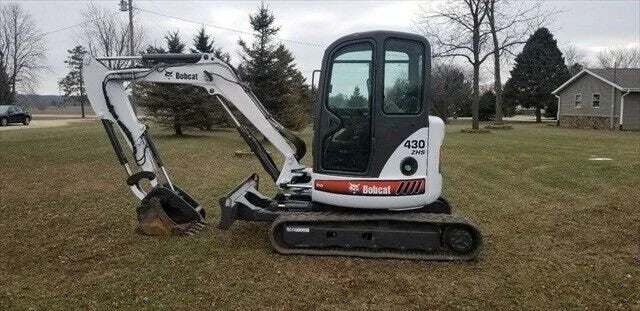 Miniexcavadora Bobcat 430 de 3,5 t de ocasión 2004 con chasis extensible y enganche rápido
