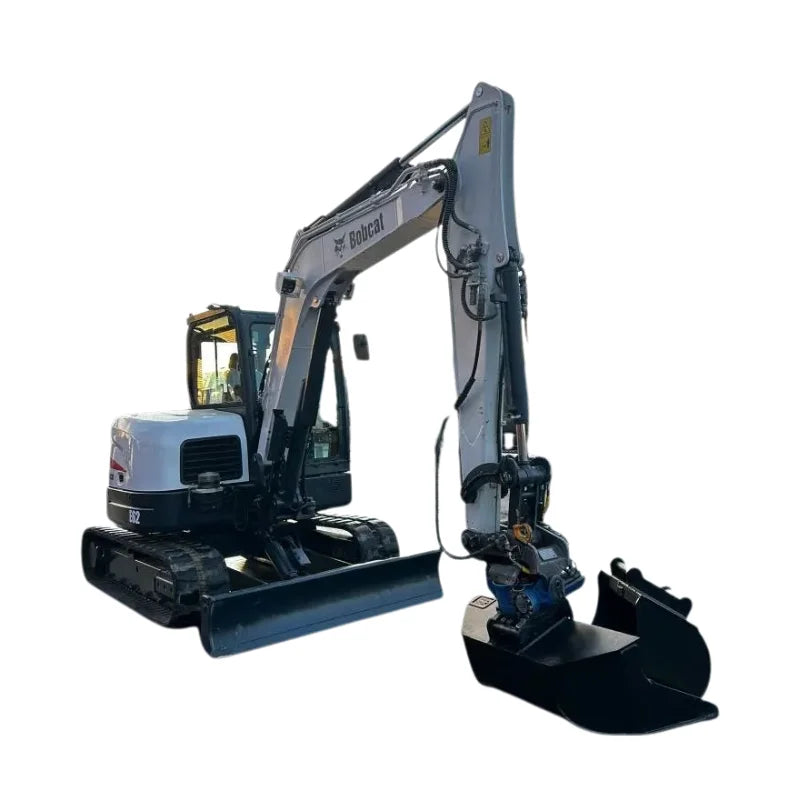 Miniexcavadora Bobcat E62 6,1 t — Motor Yanmar 4TNV94L 36,2 kW — Ocasión 2014 — 5 751 h