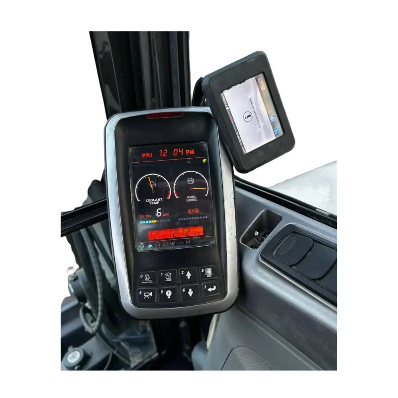 Miniexcavadora Bobcat E62 6,1 t — Motor Yanmar 4TNV94L 36,2 kW — Ocasión 2014 — 5 751 h