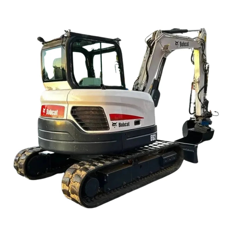 Miniexcavadora Bobcat E62 6,1 t — Motor Yanmar 4TNV94L 36,2 kW — Ocasión 2014 — 5 751 h