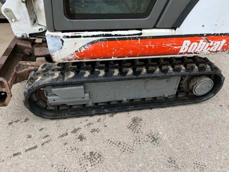 Miniexcavadora Bobcat 320 de 1,6 t de ocasión 2000 con chasis extensible y 3 cucharones