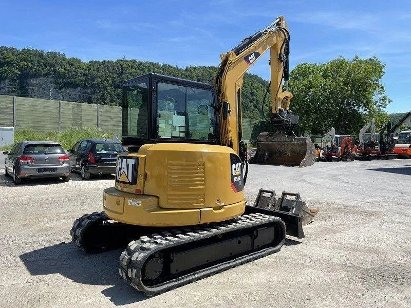 Miniexcavadora Caterpillar 305 5E compacta de 5,2 t de ocasión 2013 con 3 cucharas y 1720 h