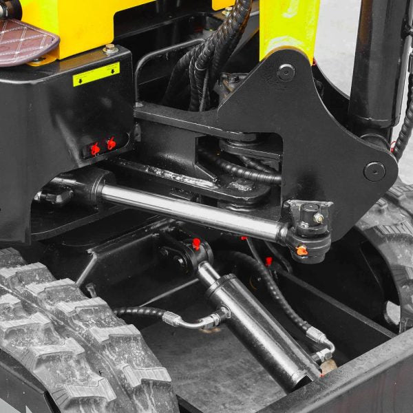 Miniexcavadora de ocasión Compartec Bobmaster Pro 890 kg Euro 5 de 840 mm de ancho