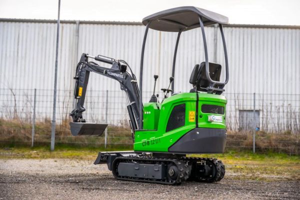 Mini excavadora eléctrica de litio Compartec CT-B 12 Li de 1,1 t usada, 108 h con 3 cucharones