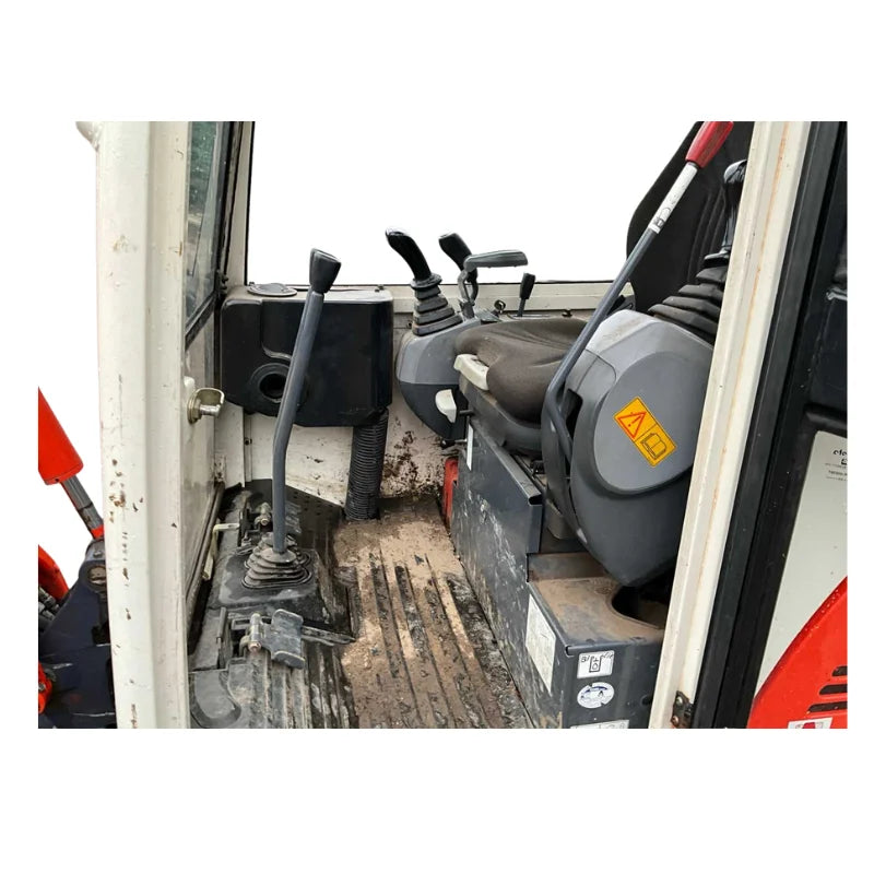 Miniexcavadora Kubota KX41-3V 1,6 t vía variable — Motor D902-BH — Ocasión 2005 — 3 344 h
