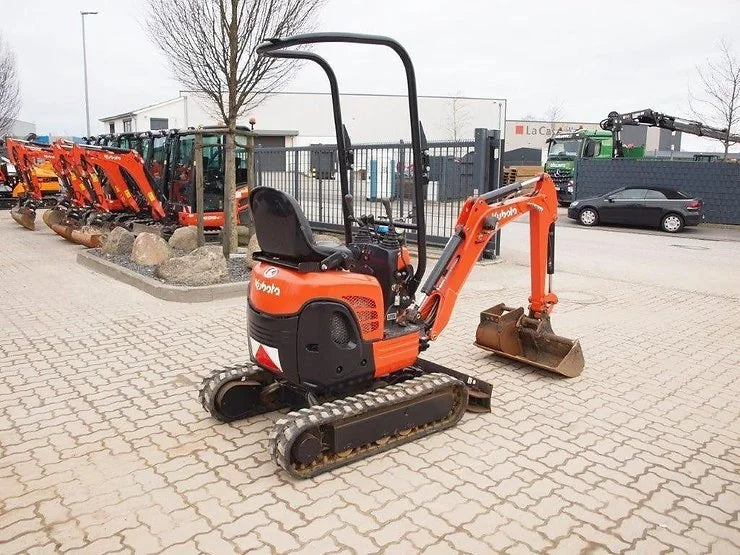 Miniexcavadora ultracompacta Kubota U10-3 de 1 tonelada, usada, año 2016, 2028 horas, con 3 cucharones