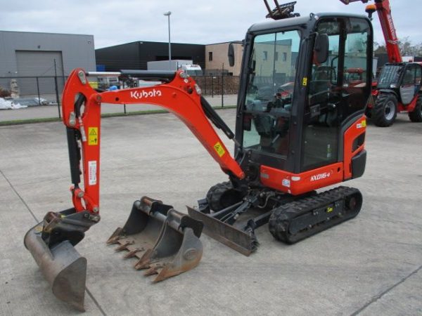 Miniexcavadora Kubota KX016-4 de 1,6 t usada 2022 de 179 h certificada CE con joysticks