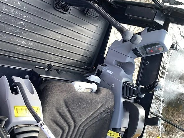 Miniexcavadora Kubota KX018-4 de 1,79 t, usada, año 2019, 750 h, con motor de 3 cilindros