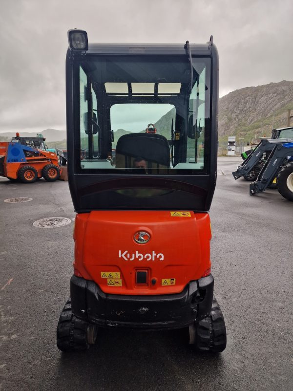 Miniexcavadora Kubota KX019-4 de 1,85 t usada 2019 con 1803 h sistema hidráulico auxiliar