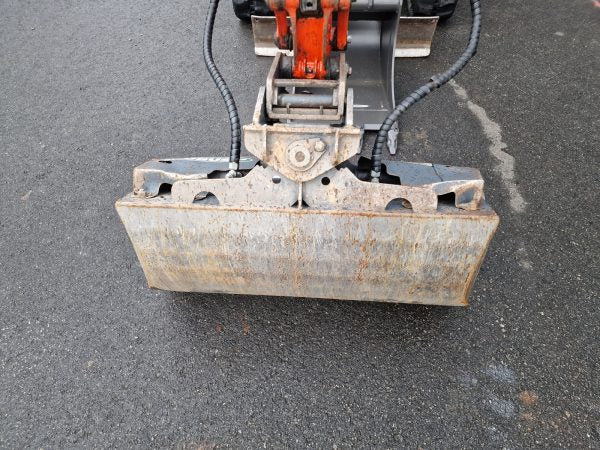 Miniexcavadora Kubota KX019-4 de 1,85 t usada 2019 con 1803 h sistema hidráulico auxiliar