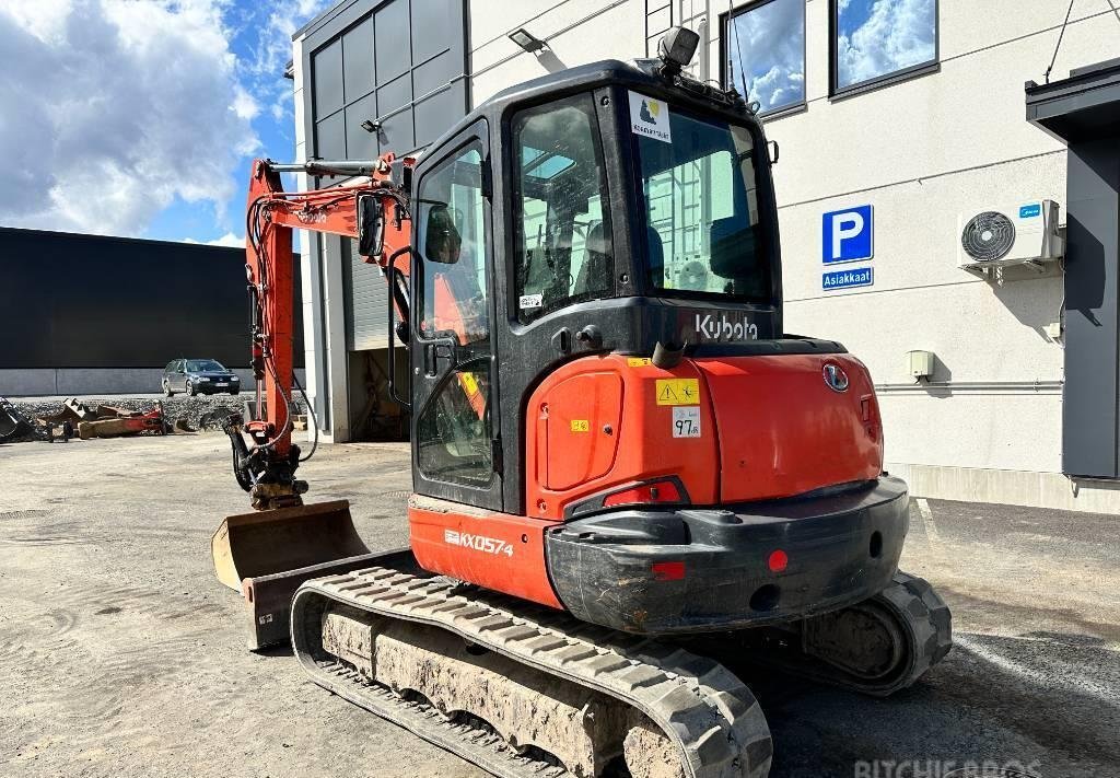 Kubota KX057-4 (2018) – Miniexcavadora 5,6 Toneladas – 5 600 h – Totalmente revisada con 3 cucharas