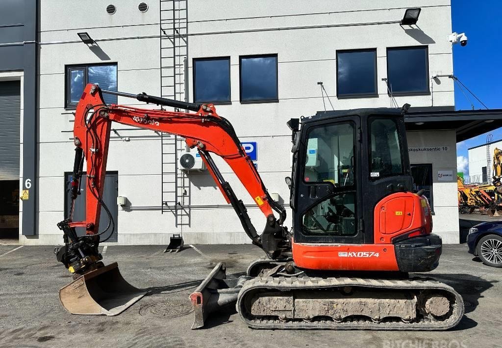 Kubota KX057-4 (2018) – Miniexcavadora 5,6 Toneladas – 5 600 h – Totalmente revisada con 3 cucharas