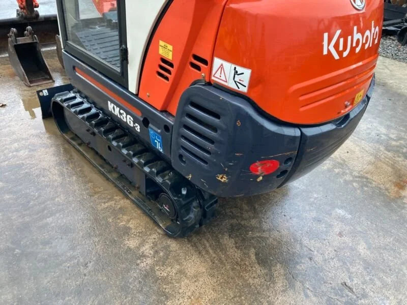 Miniexcavadora Kubota KX36-3 de 1,6 t de ocasión 2005 con 2543 h y 3 cucharones a elegir