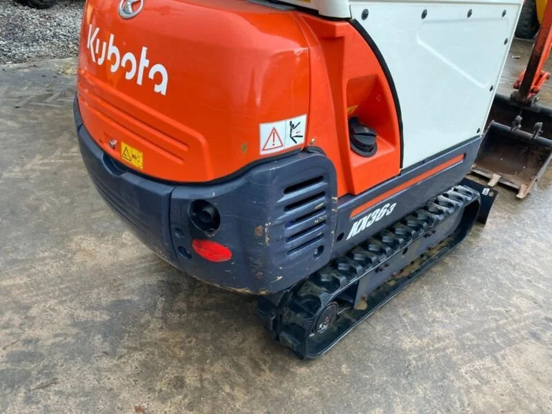 Miniexcavadora Kubota KX36-3 de 1,6 t de ocasión 2005 con 2543 h y 3 cucharones a elegir