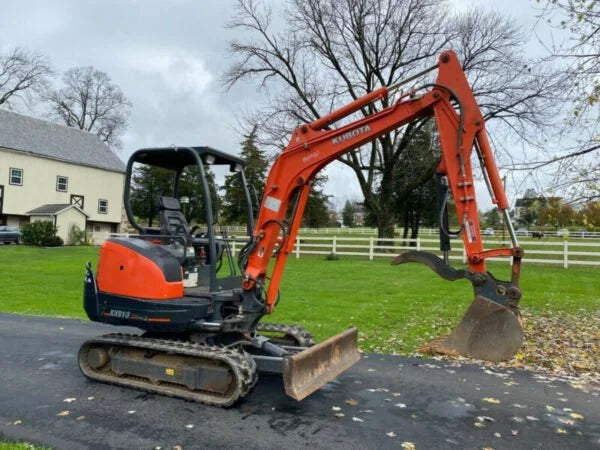 Miniexcavadora Kubota KX91-3 Super Series 2,7 t usada 2012 de 3065 h con 3 cucharones