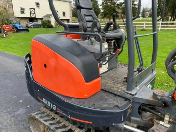 Miniexcavadora Kubota KX91-3 Super Series 2,7 t usada 2012 de 3065 h con 3 cucharones