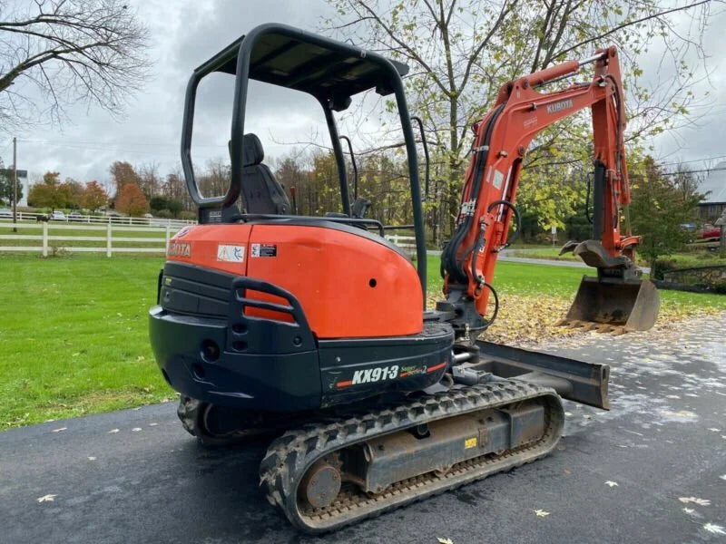Miniexcavadora Kubota KX91-3 Super Series 2,7 t usada 2012 de 3065 h con 3 cucharones