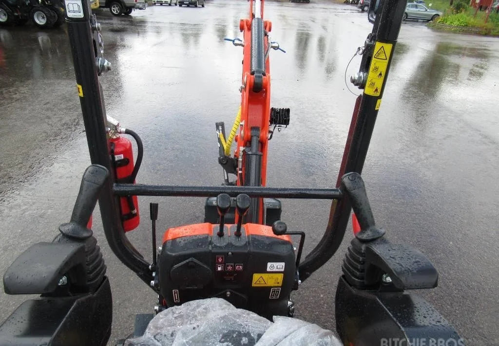 Miniexcavadora Kubota U10-5 de 1,1 t usada 2022 casi nueva de 10 h con 3 cucharones