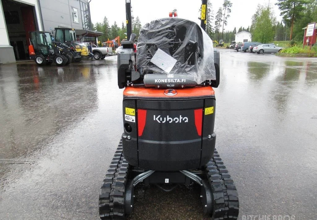 Miniexcavadora Kubota U10-5 de 1,1 t usada 2022 casi nueva de 10 h con 3 cucharones