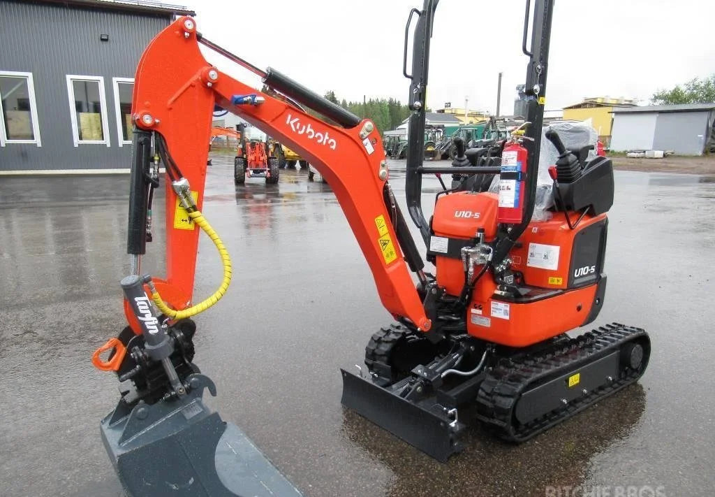 Miniexcavadora Kubota U10-5 de 1,1 t usada 2022 casi nueva de 10 h con 3 cucharones