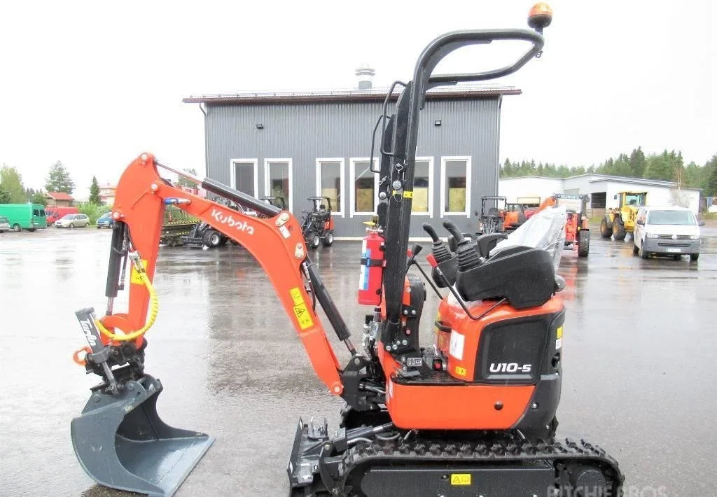 Miniexcavadora Kubota U10-5 de 1,1 t usada 2022 casi nueva de 10 h con 3 cucharones