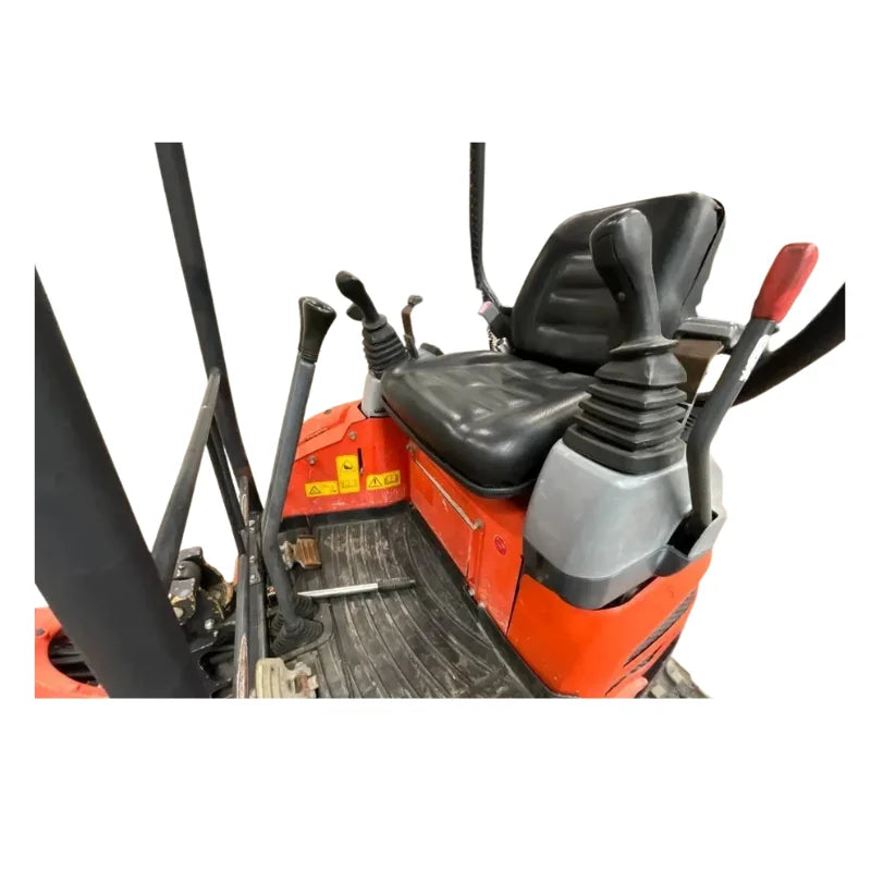 Miniexcavadora Kubota U15-3 de 1,7 t con vía variable — Motor D782-BH 9,6 kW — Usada 2017 — 1.500 h