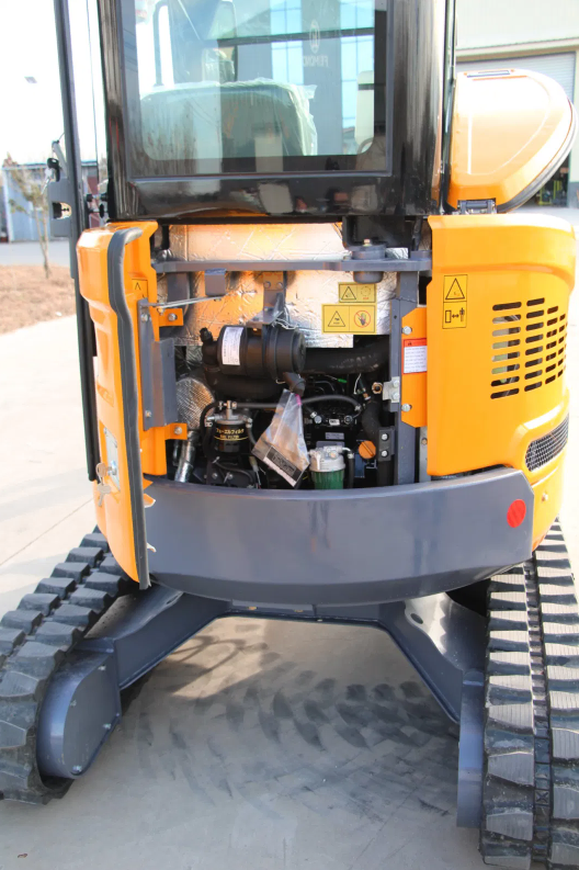 APS KMZ 28 Miniexcavadora de 2,8 t usada con brazo oscilante y hoja niveladora