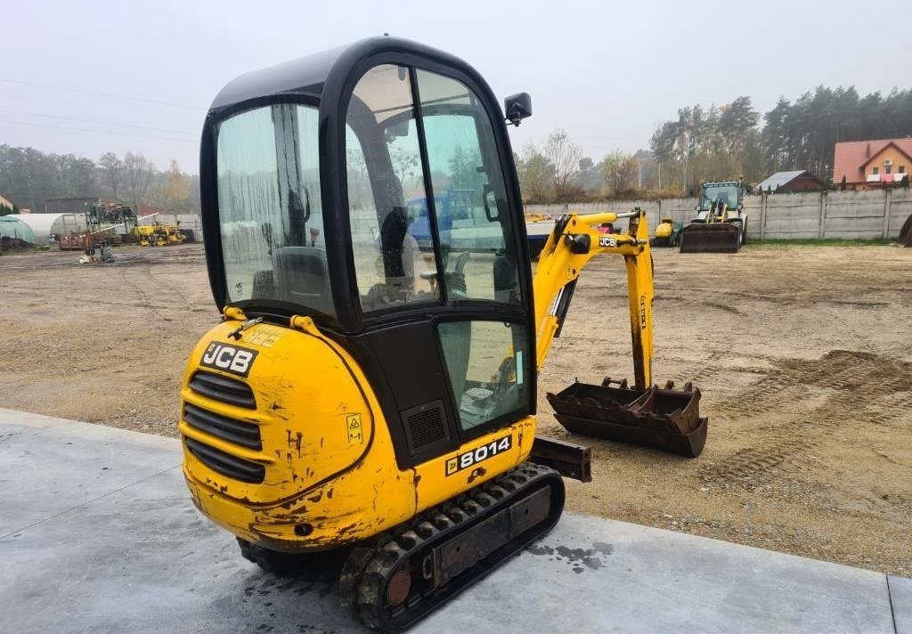 JCB 8014 (2007) – Mini Excavadora 1,4T – 2 704 h – Compacta y Completamente Revisada