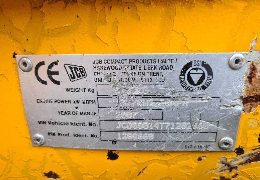JCB 8014 (2007) – Mini Excavadora 1,4T – 2 704 h – Compacta y Completamente Revisada